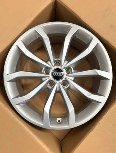 Original audi b9 18 - 8w,
