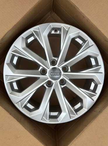 Original audi b9 - a4,